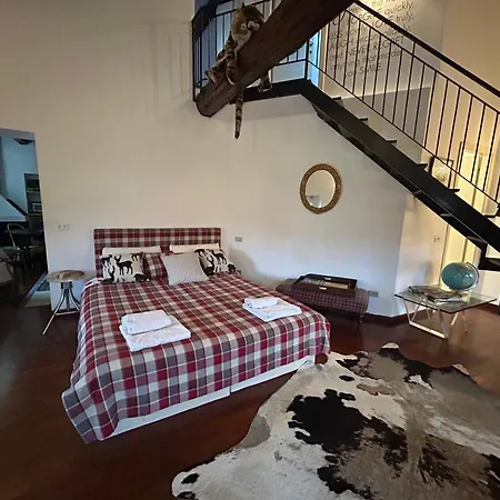 Casa Tiare, Artsy Zona Brera Moscova Milán